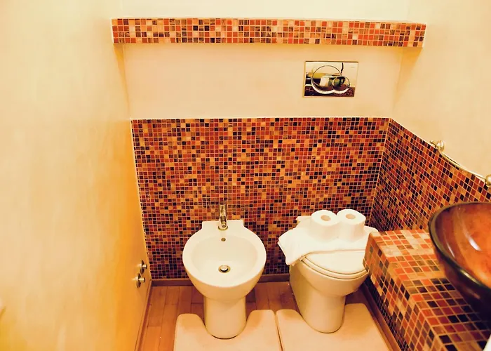 Chic And Elegant In The Heart Of Apartamento Roma